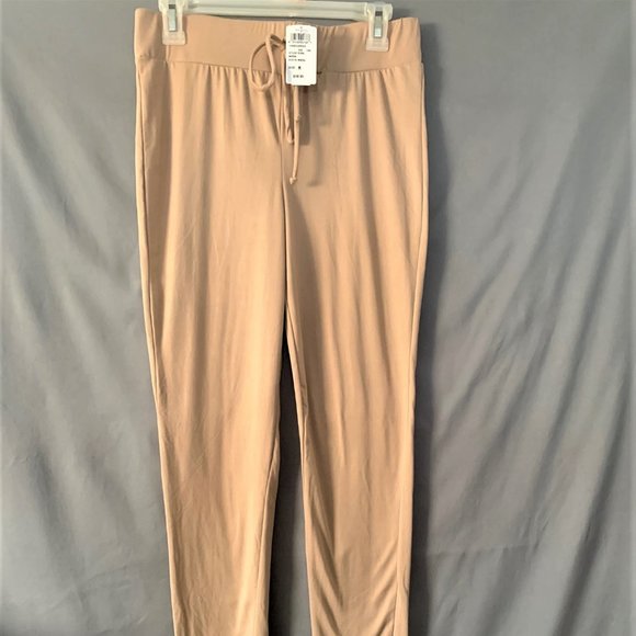 Windsor Pants - WOMANS SUPER SOFT TAN LEGGINGS SIZE M BRND NEW